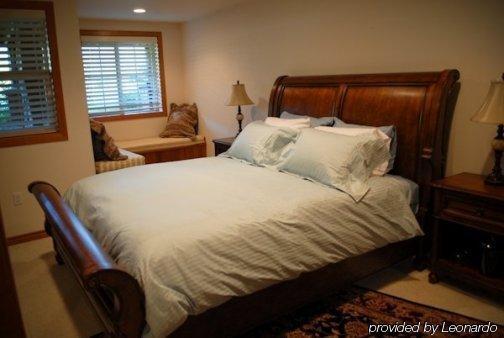 Glacier Mountain Lodge Columbia Falls Zimmer foto